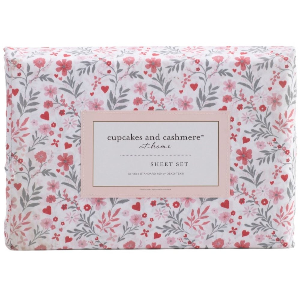 CUPCAKES‎ & CASHMERE Queen Hearts Vines Sheet Set
